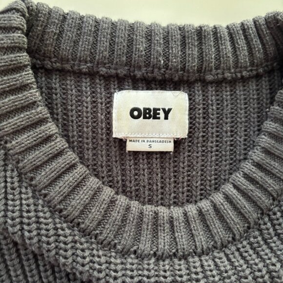 OBEY JONI sweater color block (MEN size S, but fits L WOMAN) - Picture 7 of 8